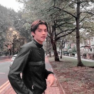 Meet your Posher, Lexi